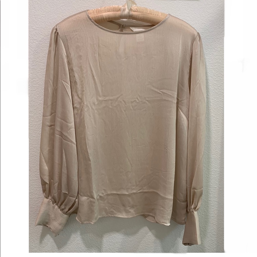 Brand New without Tags H&M blouse Size M